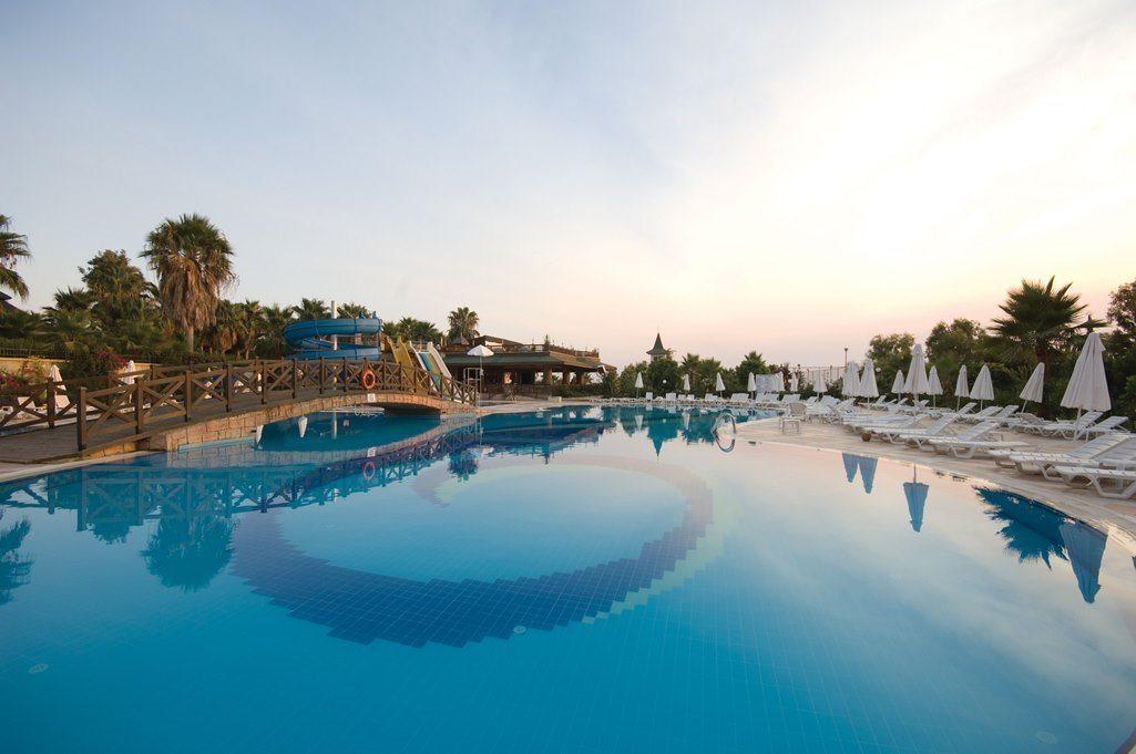 Holiday Garden Resort Okurcalar Eksteriør billede